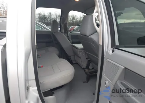 2007 Dodge Ram 1500 Slt/Trx4 Off Road/Sport из США, поврежденный, VIN 1D7HU18227S247964